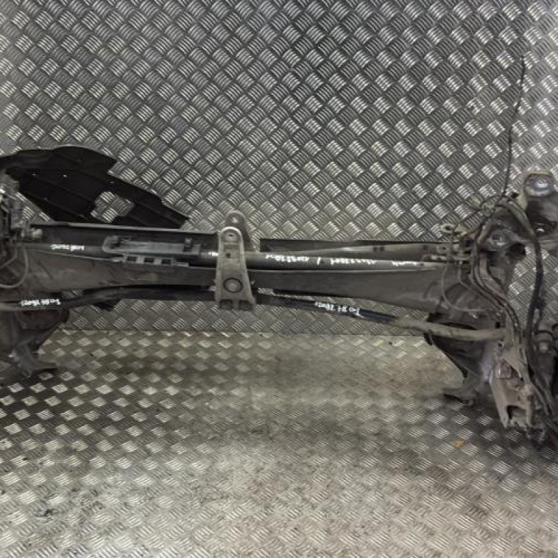 Essieu arriere RENAULT MEGANE 4 Photo n°1