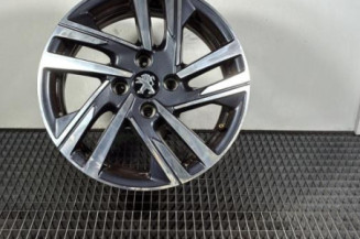 Jante PEUGEOT 208 2 Photo n°1