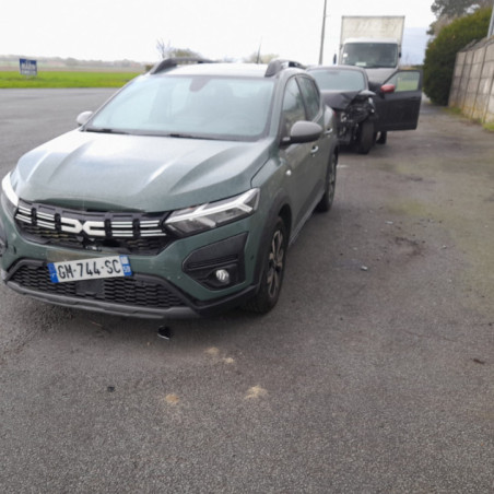 DACIA SANDERO 3 STEPWAY 1.0i - 12V TURBO TCE 115 Photo n°1