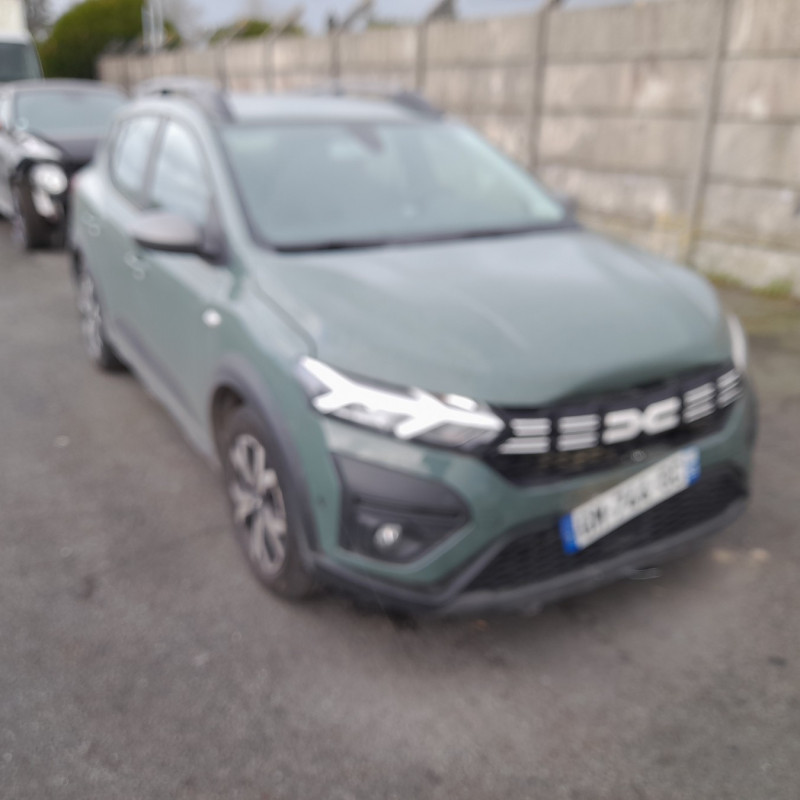 DACIA SANDERO 3 STEPWAY 1.0i - 12V TURBO TCE 115 Photo n°3