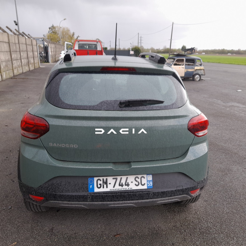 DACIA SANDERO 3 STEPWAY 1.0i - 12V TURBO TCE 115 Photo n°6