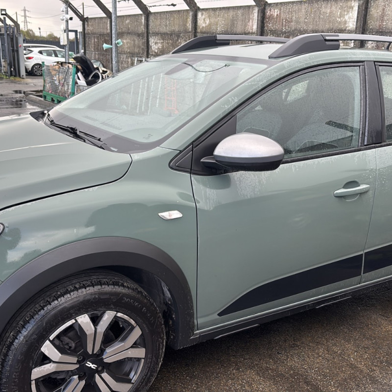 DACIA SANDERO 3 STEPWAY 1.0i - 12V TURBO TCE 115 Photo n°19