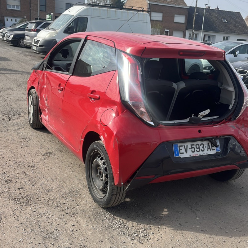 TOYOTA AYGO 2 PHASE 1 1.0i - 12V Photo n°4