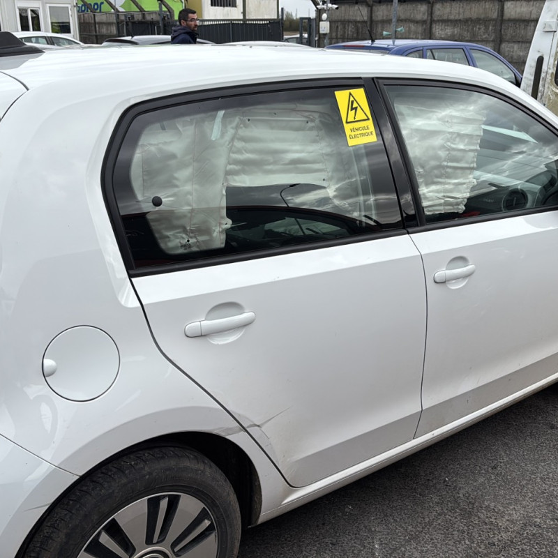 VOLKSWAGEN UP PHASE 2 E-UP Photo n°6