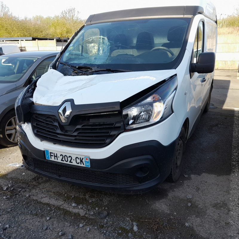 RENAULT TRAFIC 3 COURT PHASE 1 1.6 DCI - 16V TURBO Photo n°1