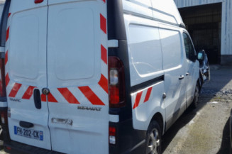 RENAULT TRAFIC 3 COURT PHASE 1 1.6 DCI - 16V TURBO