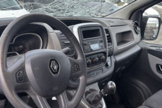 RENAULT TRAFIC 3 COURT PHASE 1 1.6 DCI - 16V TURBO