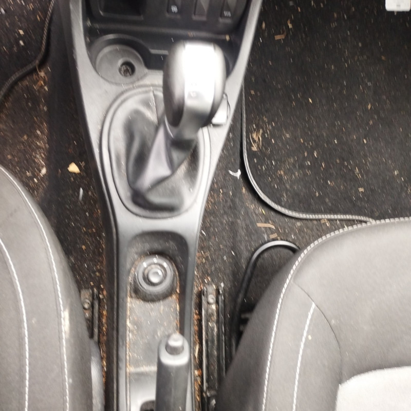 DACIA DUSTER 1 PHASE 2 1.5 DCI - 8V TURBO Photo n°20