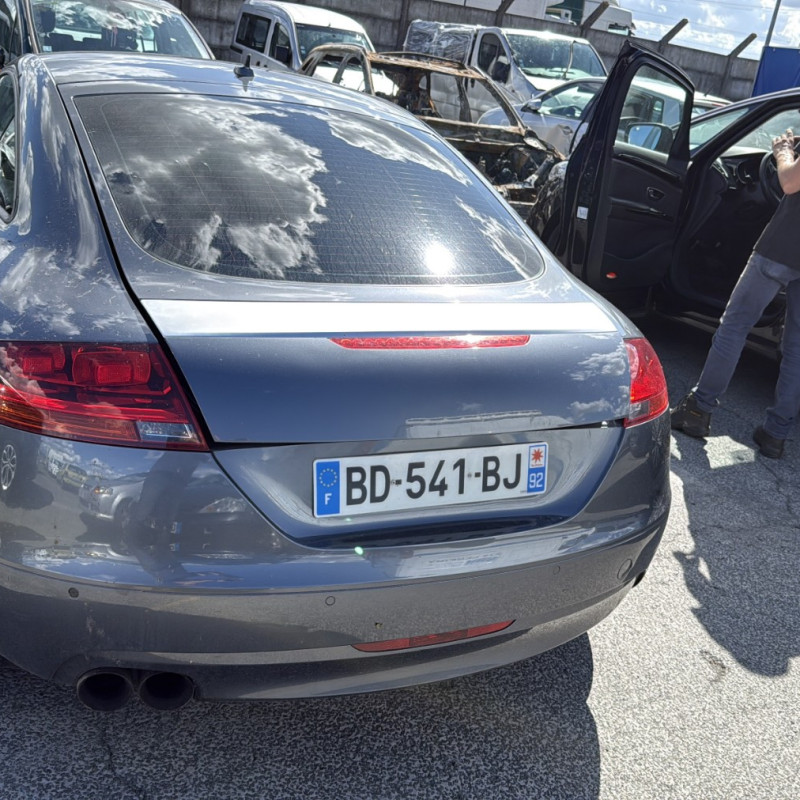 AUDI TT 2 COUPE PHASE 1 2.0 TFSI - 16V TURBO Photo n°5