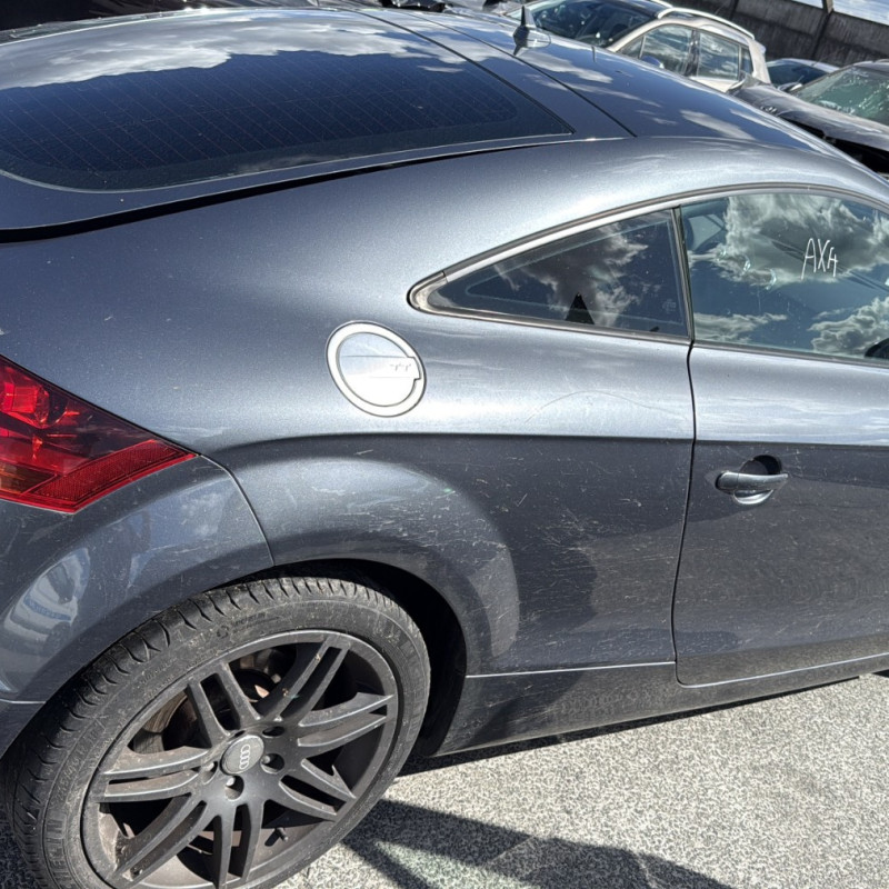 AUDI TT 2 COUPE PHASE 1 2.0 TFSI - 16V TURBO Photo n°7