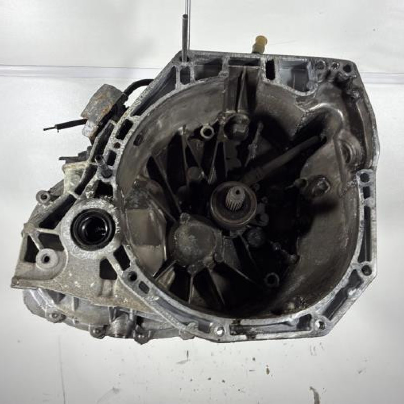 Boite de vitesses RENAULT CLIO 4 Photo n°1