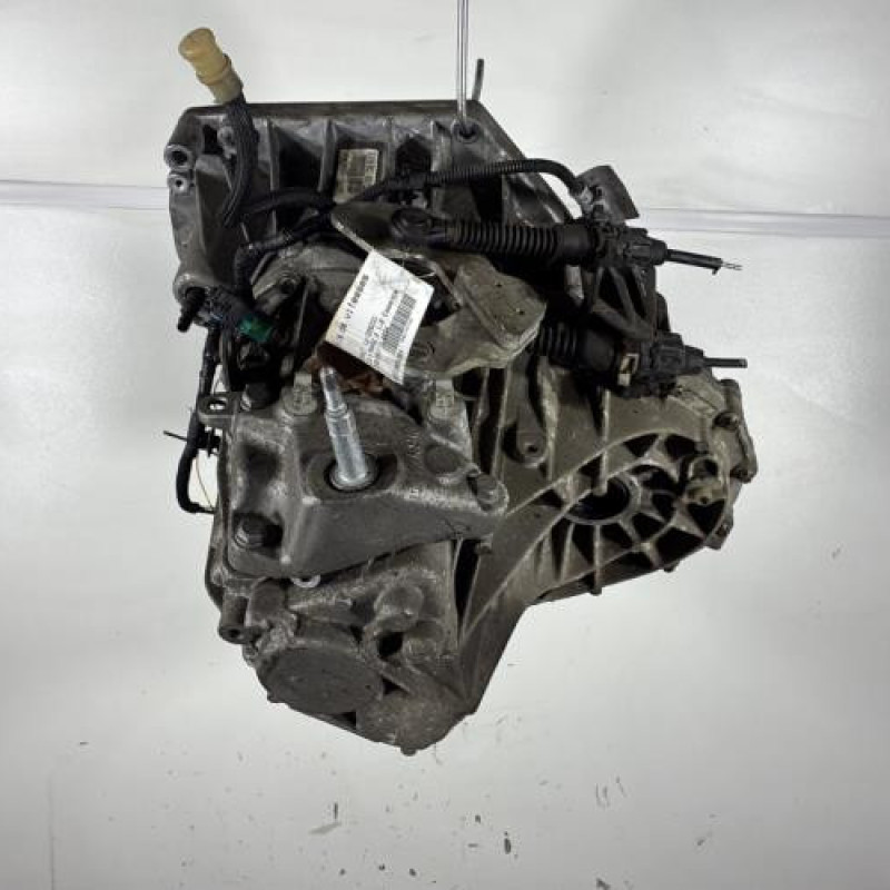 Boite de vitesses RENAULT CLIO 4 Photo n°3