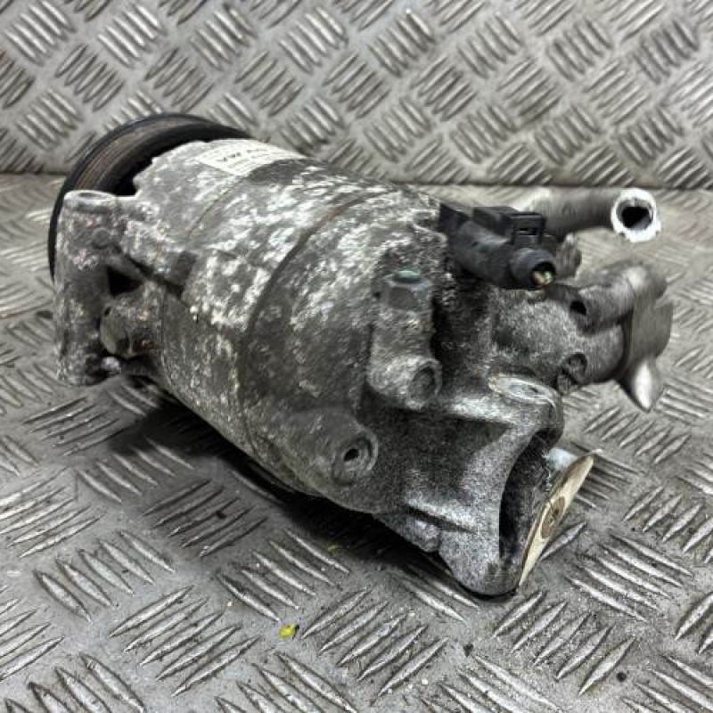 Compresseur clim AUDI A1 1 Photo n°4