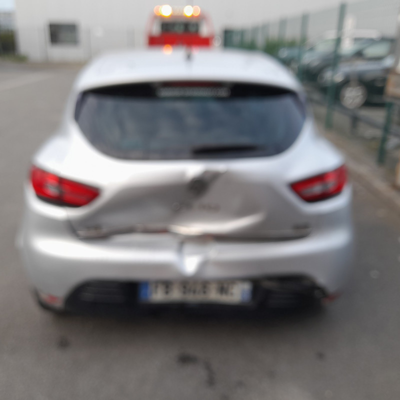 RENAULT CLIO 4 PHASE 2 1.5 DCI - 8V TURBO Photo n°6