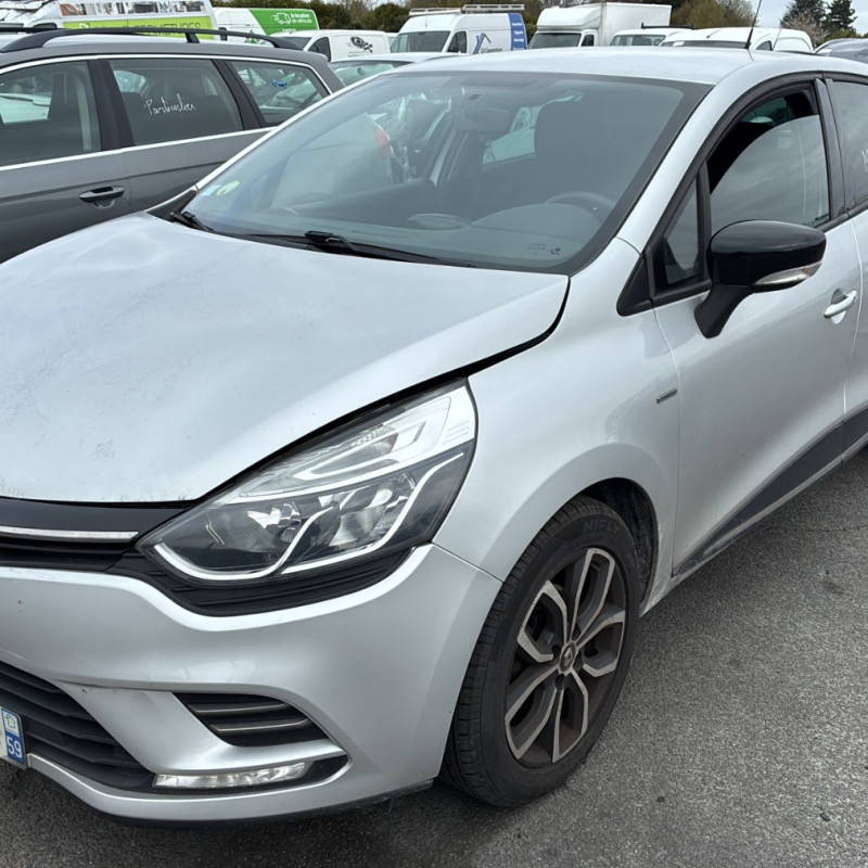 RENAULT CLIO 4 PHASE 2 1.5 DCI - 8V TURBO Photo n°12