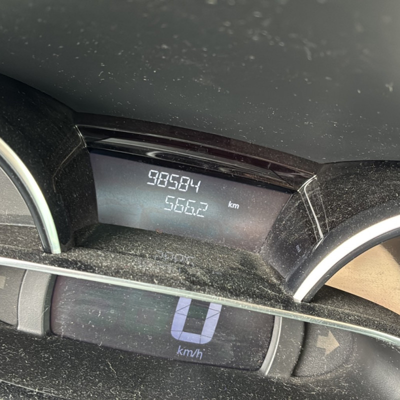 RENAULT CLIO 4 PHASE 2 1.5 DCI - 8V TURBO Photo n°28