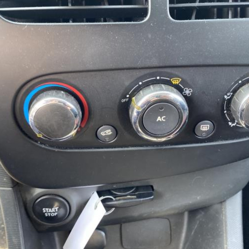 Moteur RENAULT CLIO 4 Photo n°20