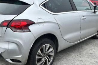 Calculateur moteur CITROEN DS4