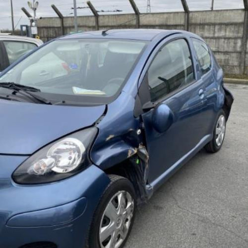 Calculateur moteur TOYOTA AYGO 1 Photo n°9