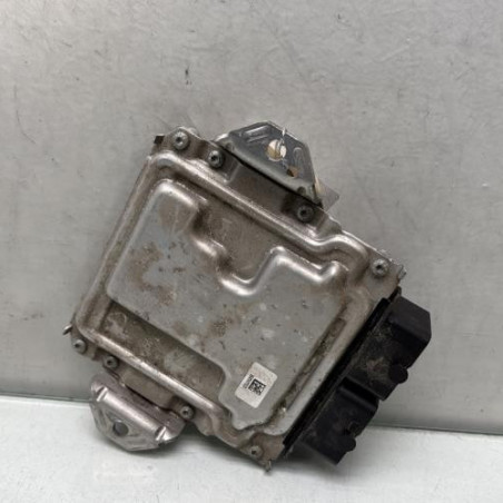 Calculateur moteur SUZUKI BALENO 2