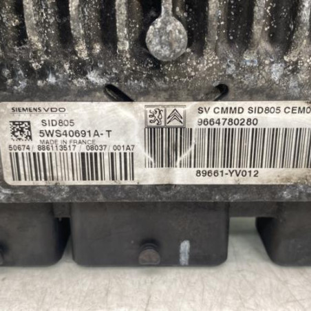 Calculateur moteur PEUGEOT 107