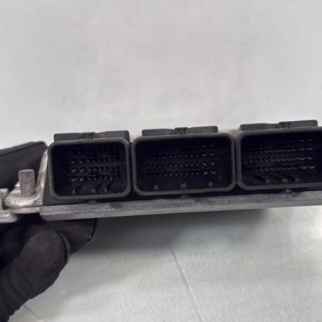 Calculateur moteur RENAULT SCENIC 1