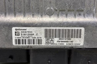 Calculateur moteur PEUGEOT 5008 1