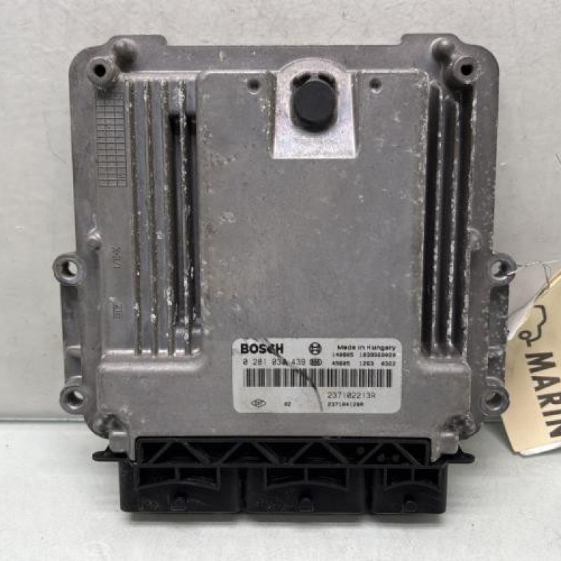 Calculateur moteur RENAULT CLIO 4 Photo n°1
