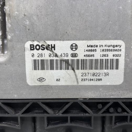 Calculateur moteur RENAULT CLIO 4