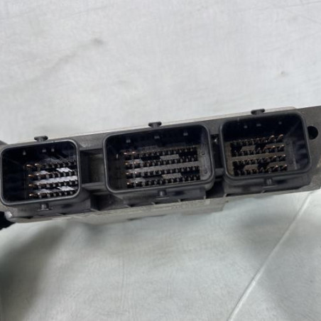 Calculateur moteur CITROEN C4 GRAND PICASSO 1