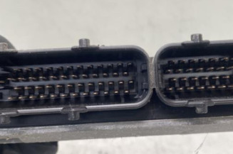 Calculateur moteur VOLKSWAGEN POLO 4