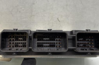 Calculateur moteur PEUGEOT 407