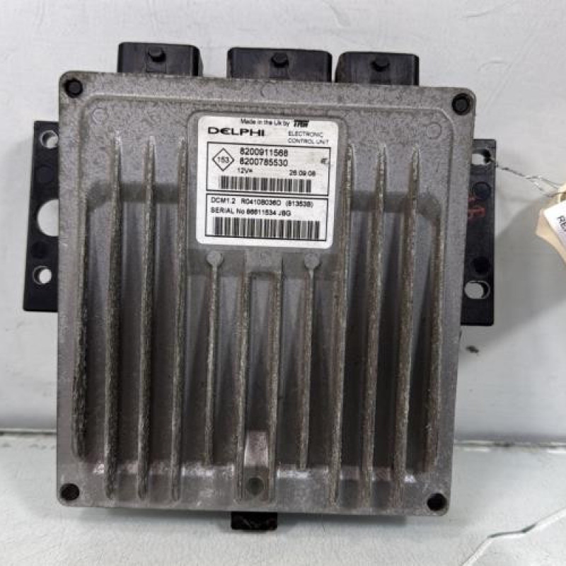 Calculateur moteur DACIA SANDERO 1 Photo n°1