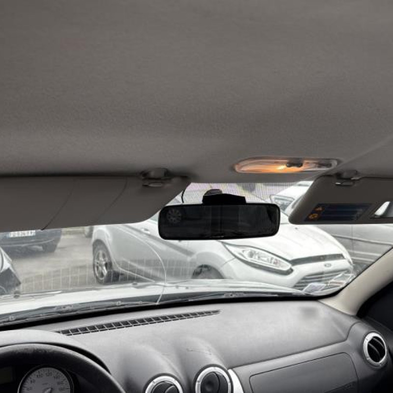 Calculateur moteur DACIA SANDERO 1 Photo n°20