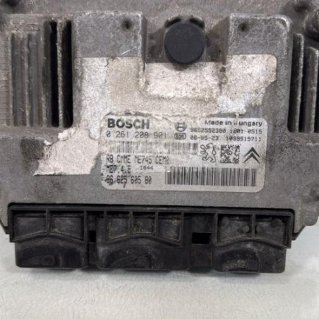 Calculateur moteur PEUGEOT 206