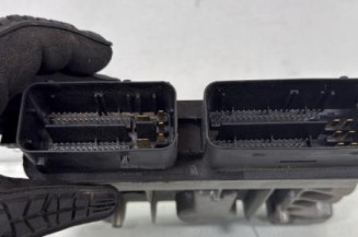 Calculateur moteur OPEL ASTRA J