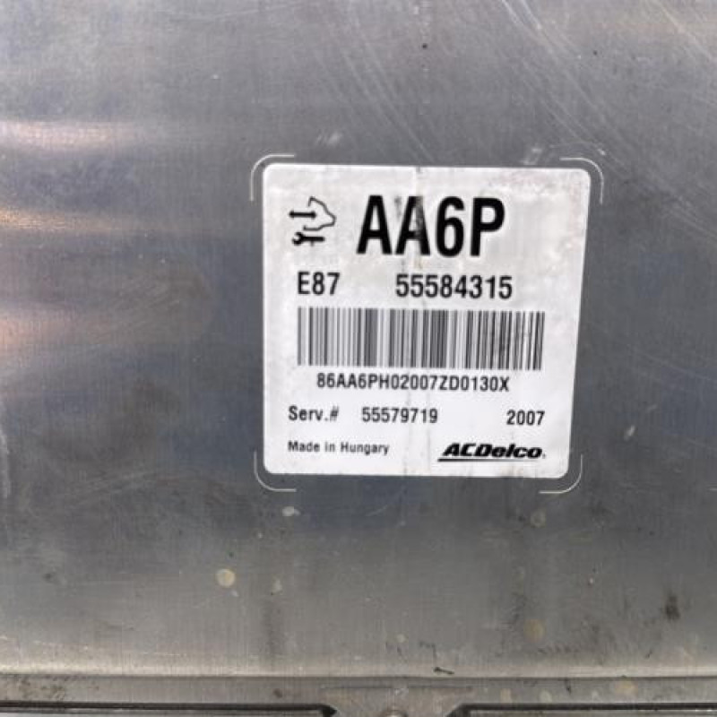 Calculateur moteur OPEL ASTRA J Photo n°4