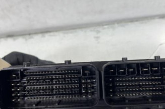 Calculateur moteur PEUGEOT 308 2 SW
