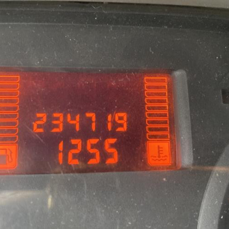 Calculateur moteur RENAULT MASTER 2 Photo n°15