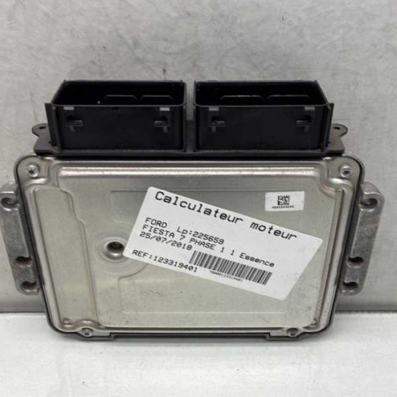 Calculateur moteur FORD FIESTA 7 Photo n°4