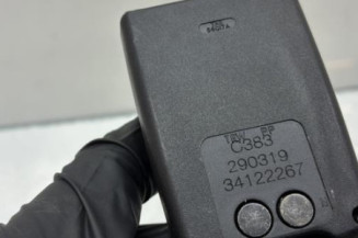 Attache ceinture avant droit FIAT 500 2