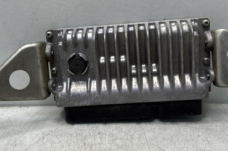 Calculateur moteur TOYOTA YARIS 3 Photo n°1