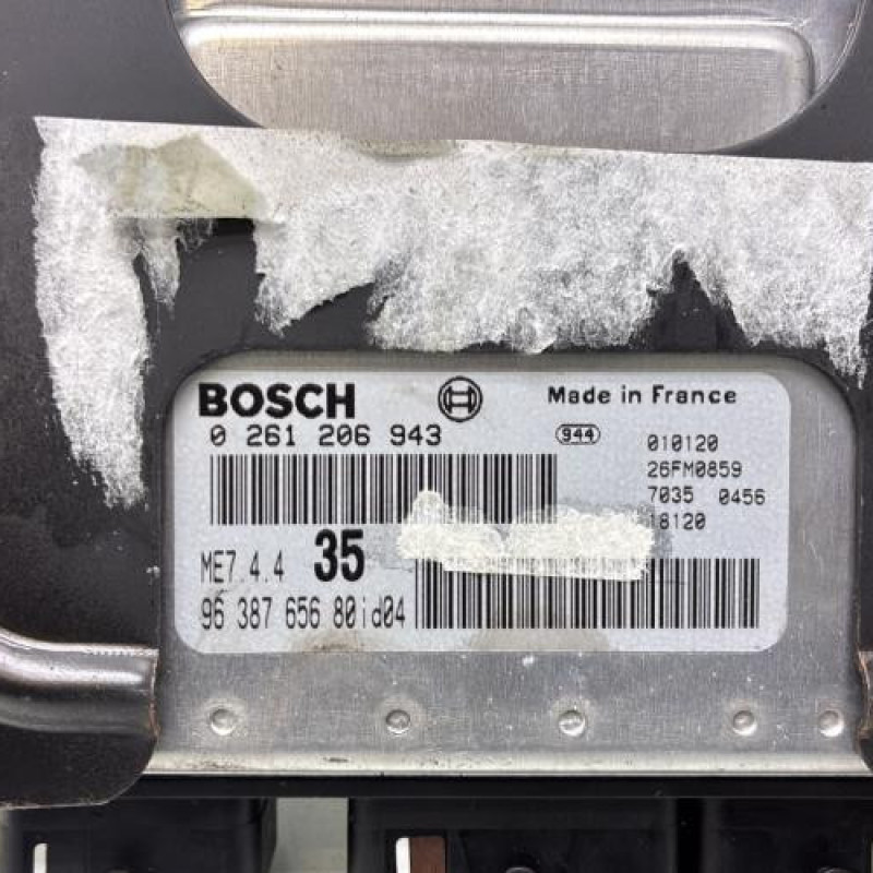 Calculateur moteur PEUGEOT 307 Photo n°3