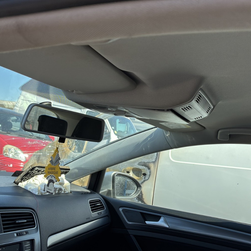 VOLKSWAGEN GOLF 7 PHASE 1 1.6 TDI - 16V TURBO Photo n°24