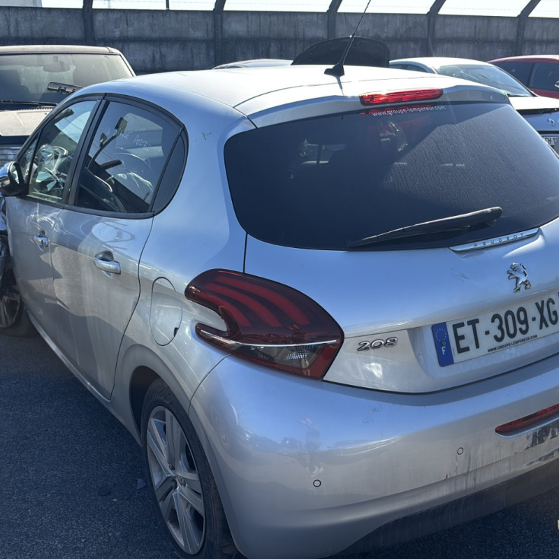 PEUGEOT 208 1 PHASE 2 1.6 BLUE HDI - 8V TURBO Photo n°4