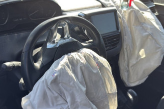 PEUGEOT 208 1 PHASE 2 1.6 BLUE HDI - 8V TURBO