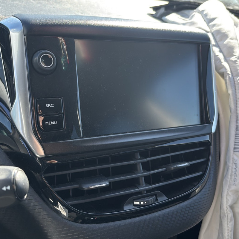 PEUGEOT 208 1 PHASE 2 1.6 BLUE HDI - 8V TURBO Photo n°15