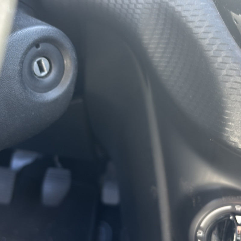 PEUGEOT 208 1 PHASE 2 1.6 BLUE HDI - 8V TURBO Photo n°18