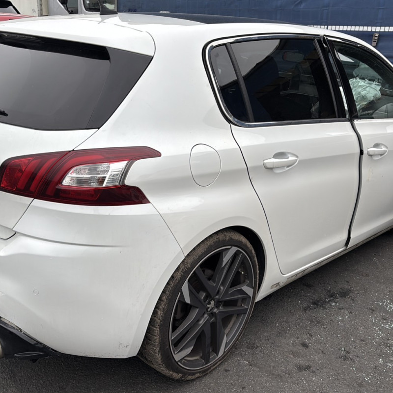 PEUGEOT 308 2 PHASE 1 1.6 GTI - 16V TURBO Photo n°5