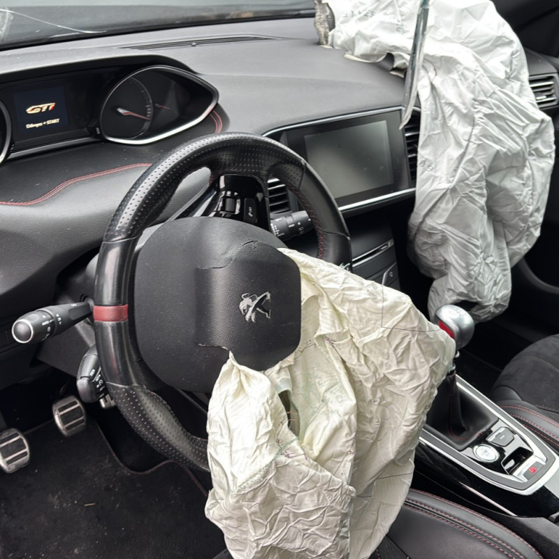 PEUGEOT 308 2 PHASE 1 1.6 GTI - 16V TURBO Photo n°12